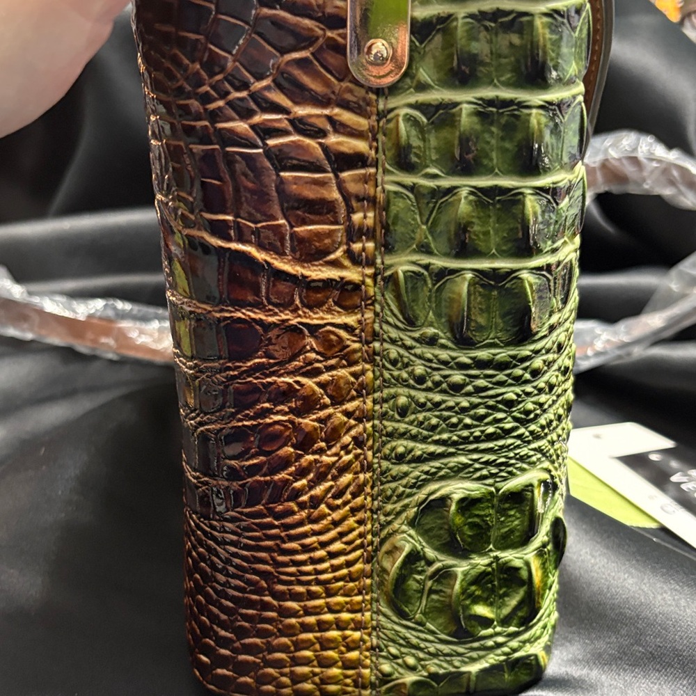 Classic Fashion Vegan Embossed Bag and Wallet Set - Green and Brown - Picture 5 of 6